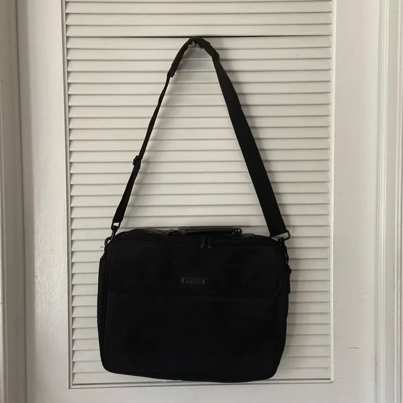 Compaq Bags Vintage Compaq Laptop Bag Poshmark